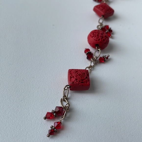 Gorgeous red motif bracelet - Picture 5 of 8